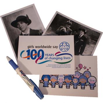 Ensemble de Carte postale et crayon AMGE